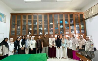 Unit PLP FKIP USK Ajak Mahasiswa Prince of Songkla University Menjelajahi Departemen dan Laboratorium FKIP USK